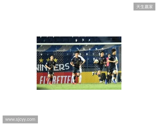 武里南联主帅:虽然申花排名并不靠前,但我们绝不会轻视他们 武里南联主帅:虽然申花排名并不靠前,但我们绝不会轻视他们